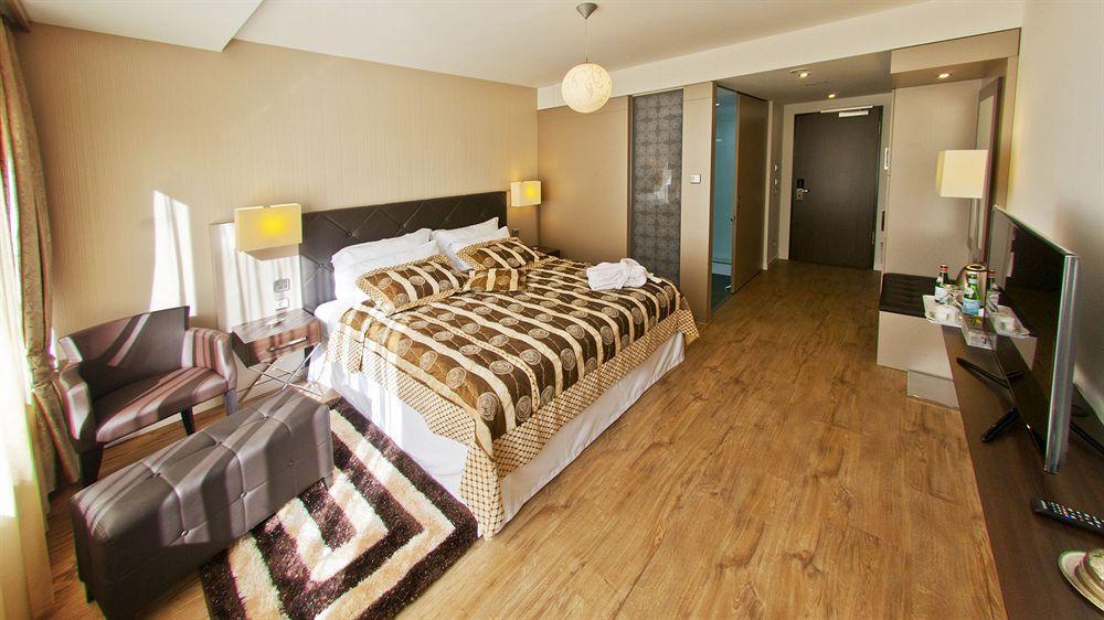 Hotel Vier Jahreszeiten Berlin City מראה חיצוני תמונה