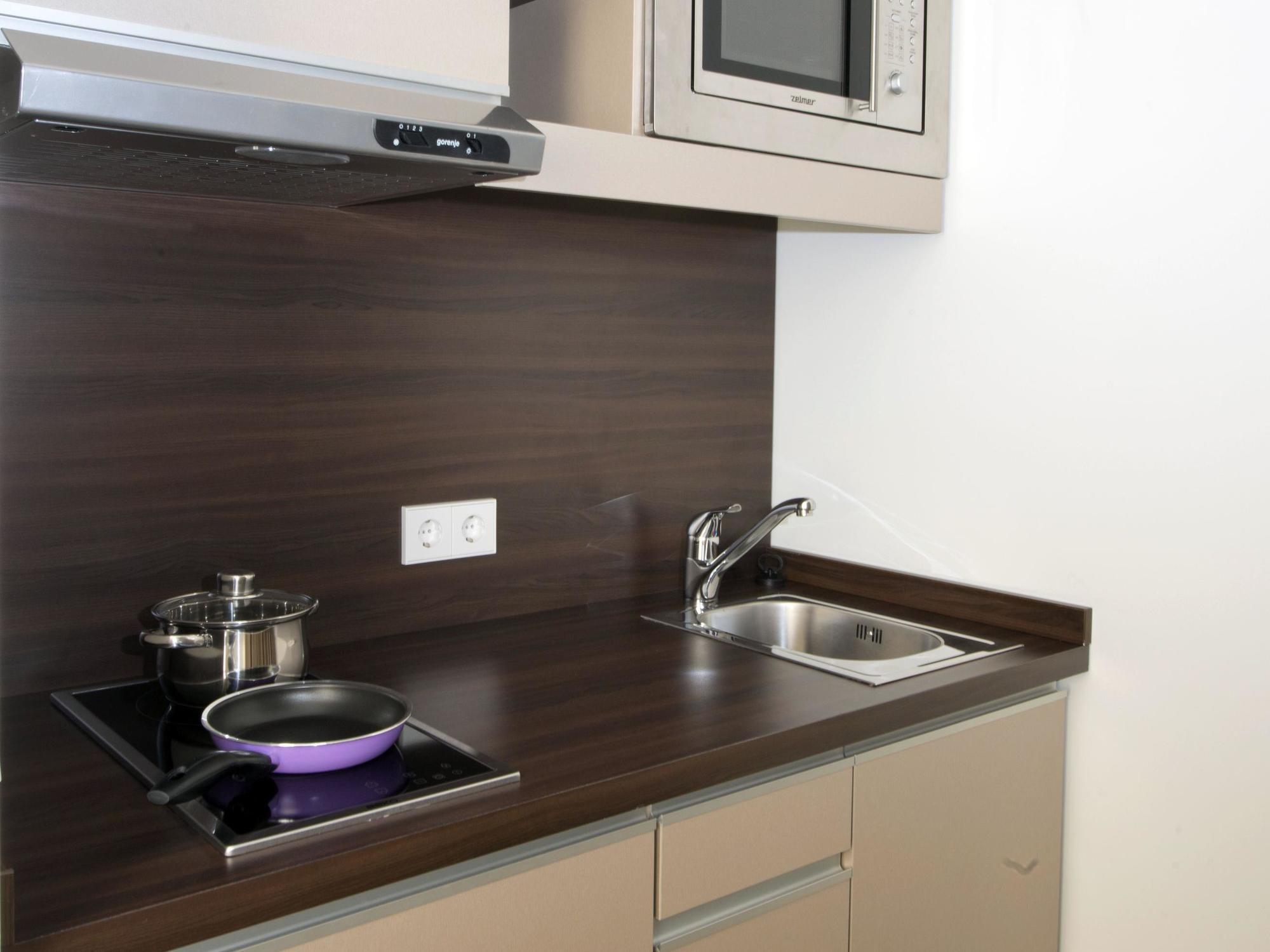 Hotel Vier Jahreszeiten Berlin City מראה חיצוני תמונה