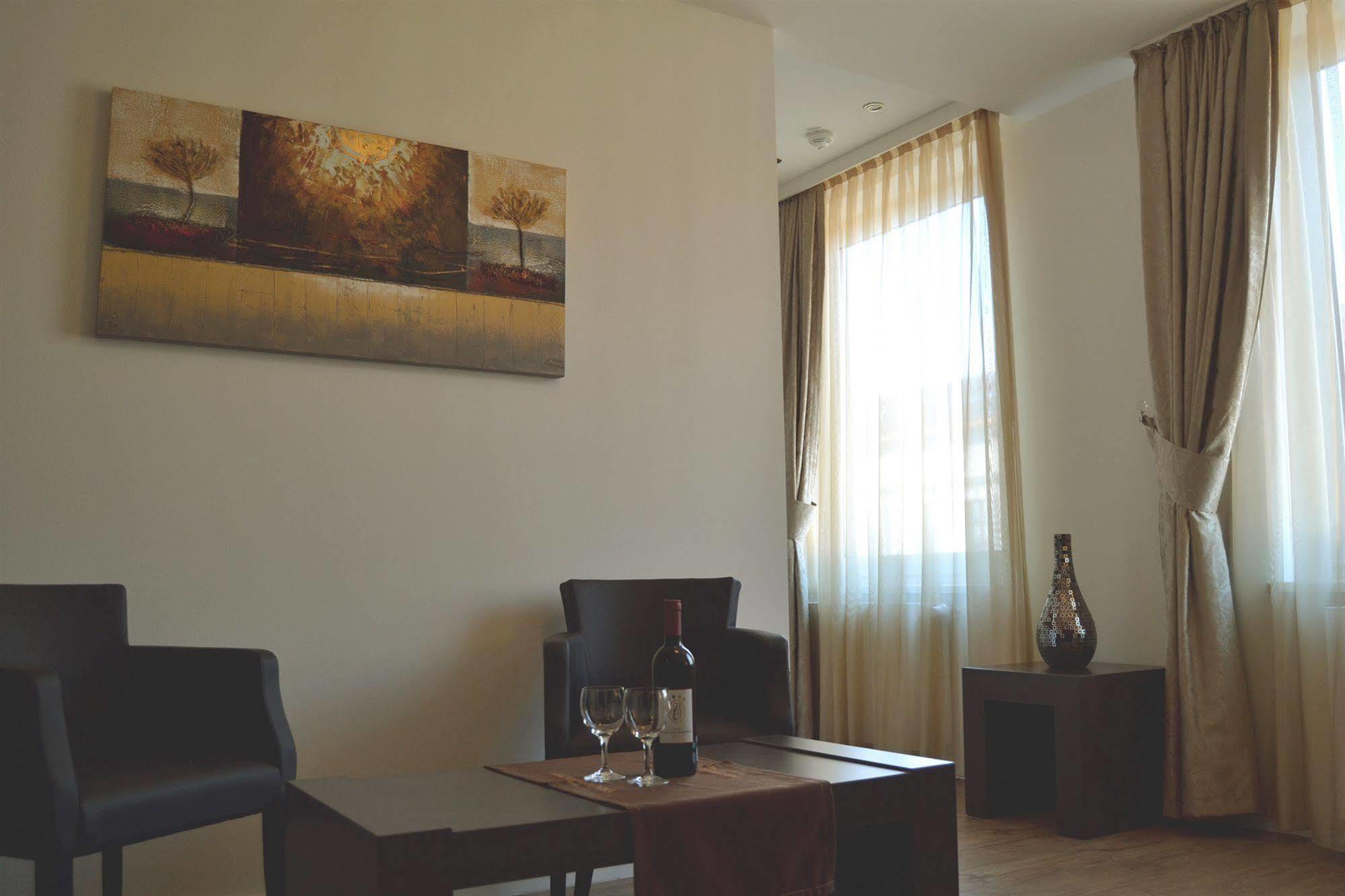 Hotel Vier Jahreszeiten Berlin City מראה חיצוני תמונה