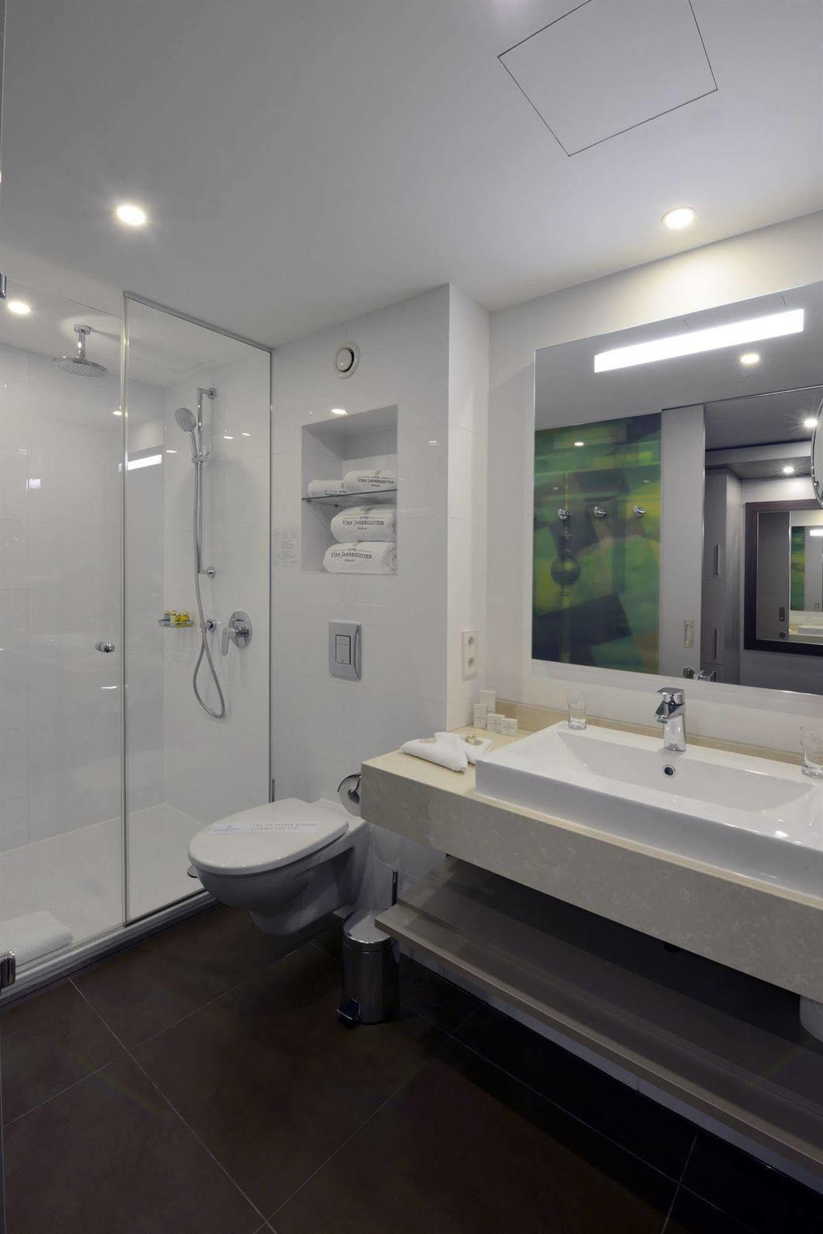Hotel Vier Jahreszeiten Berlin City מראה חיצוני תמונה
